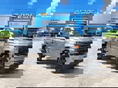 New 2025 Chevrolet Silverado 1500 Custom