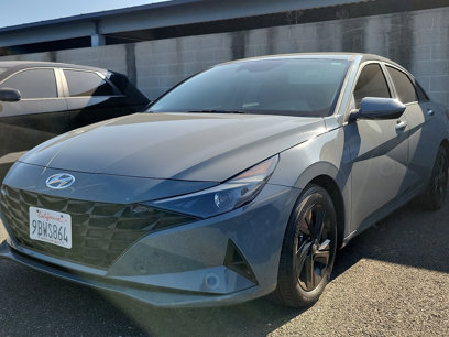 Used 2022 Hyundai Elantra SEL w/ Cargo Package