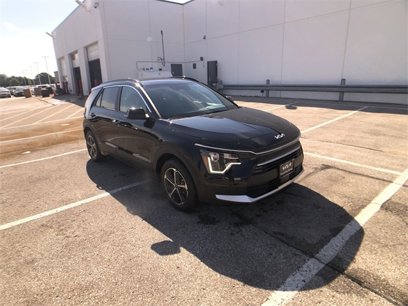 New 2024 Kia Niro EX