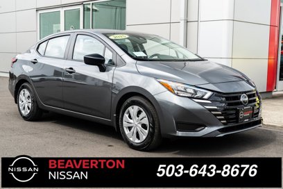 New 2025 Nissan Versa S w/ Trunk Package