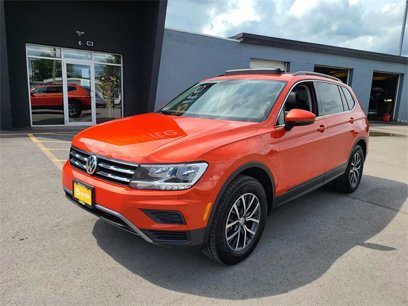Used 2019 Volkswagen Tiguan SE w/ Panoramic Sunroof Package