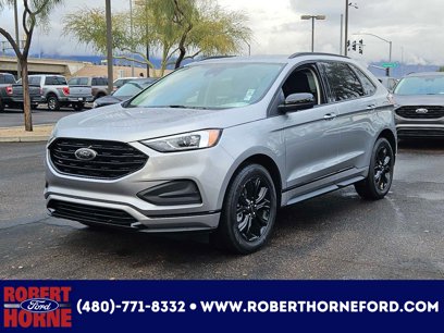 New 2024 Ford Edge SE w/ Black Appearance Package