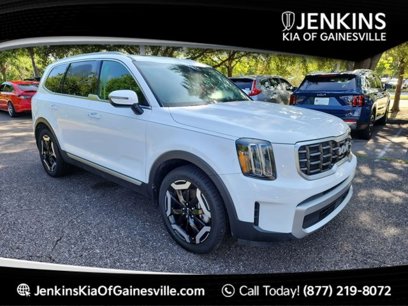 Used 2023 Kia Telluride S w/ S Sunroof Package