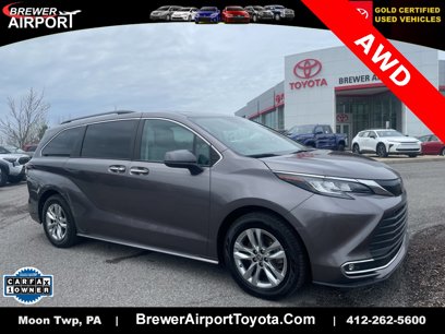 Certified 2022 Toyota Sienna XLE