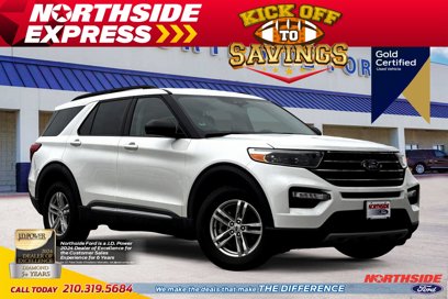 Certified 2022 Ford Explorer XLT w/ Equipment Group 202A