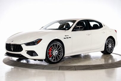 New 2024 Maserati Ghibli Modena Q4