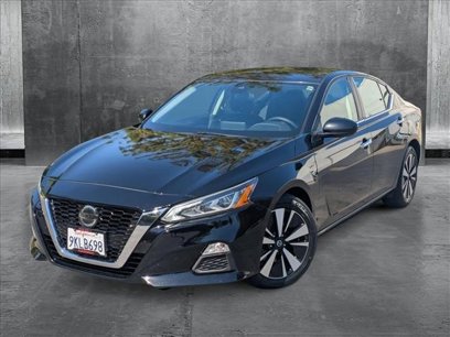 Used 2021 Nissan Altima 2.5 SV
