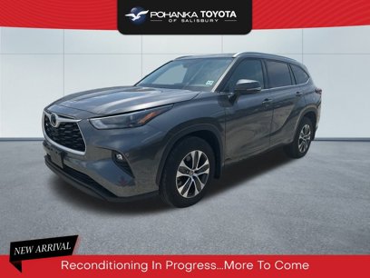 Used 2022 Toyota Highlander XLE