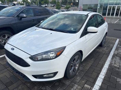 Used 2018 Ford Focus SE w/ SE Appearance Package