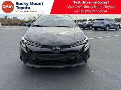 New 2025 Toyota Corolla LE