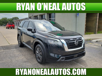 Used 2022 Nissan Pathfinder SV