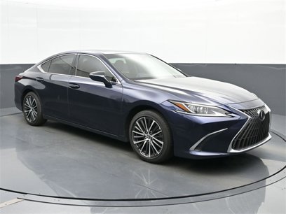 Certified 2023 Lexus ES 350 w/ Premium Package