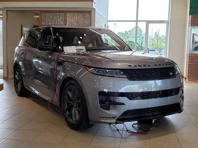New 2025 Land Rover Range Rover Sport Dynamic SE