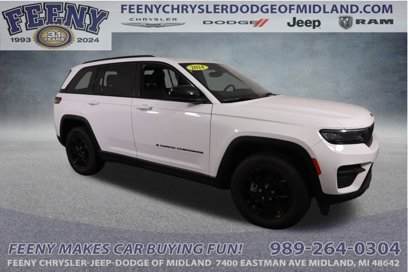 Used 2024 Jeep Grand Cherokee Altitude