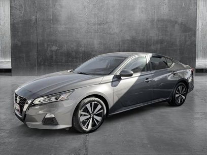 Used 2022 Nissan Altima 2.5 SV
