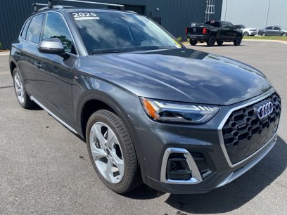 Certified 2025 Audi Q5 Prestige w/ Prestige Package