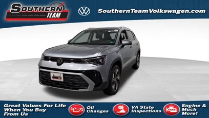 New 2025 Volkswagen Taos SE