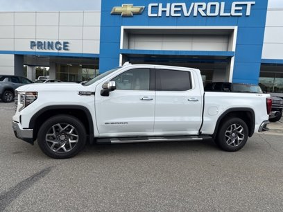Used 2022 GMC Sierra 1500 SLT w/ SLT Premium Plus Package