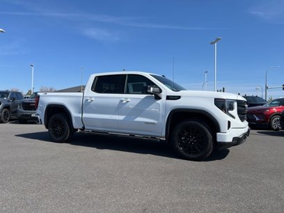 New 2025 GMC Sierra 1500 Elevation w/ Elevation Premium Package