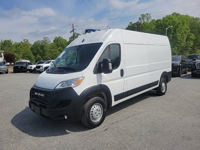 Used 2025 RAM ProMaster 2500 w/ Convenience Group