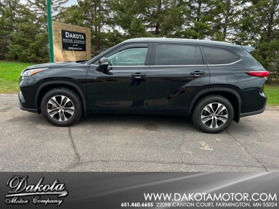Used 2020 Toyota Highlander XLE