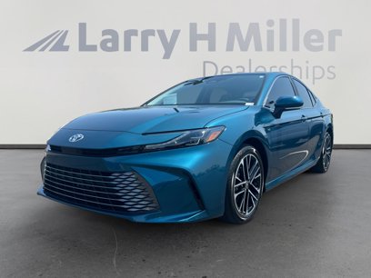 Used 2025 Toyota Camry XLE