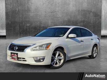 Used 2015 Nissan Altima 2.5 SL w/ Technology Package