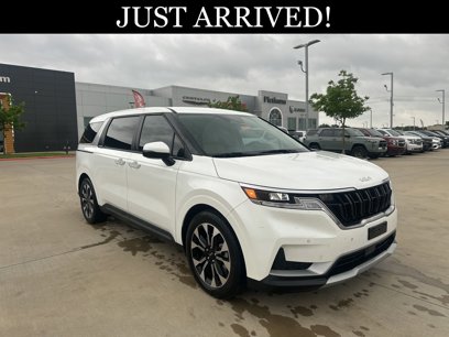 Used 2024 Kia Carnival EX