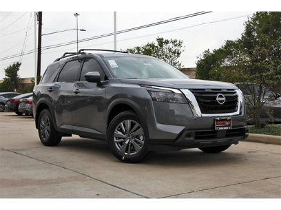 New 2025 Nissan Pathfinder SV