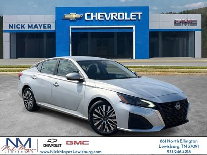 Used 2023 Nissan Altima 2.5 SV