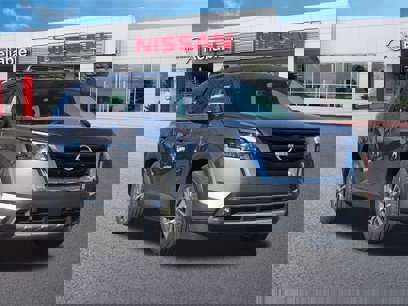 New 2025 Nissan Pathfinder SL