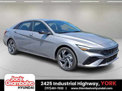 New 2025 Hyundai Elantra SEL