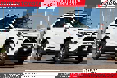 New 2025 Toyota RAV4 XLE