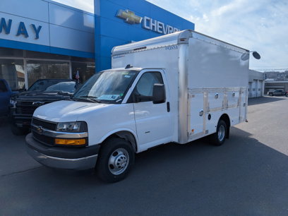 New 2024 Chevrolet Express 3500 w/ Power Convenience Package