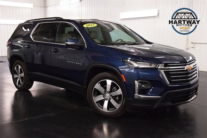 Used 2023 Chevrolet Traverse LT w/ LT Premium Package