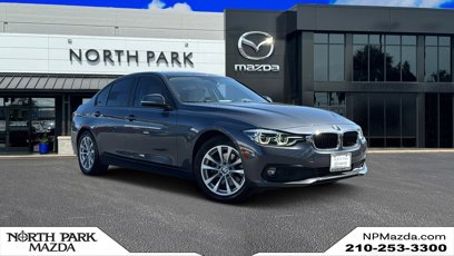 Used 2018 BMW 320i Sedan w/ Convenience Package