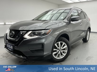 Used 2017 Nissan Rogue SV