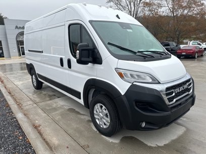 New 2025 RAM ProMaster 3500 w/ Quick Order Package 22G SLT