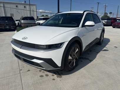New 2025 Hyundai Ioniq 5 SEL