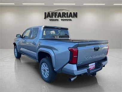New 2024 Toyota Tacoma SR5