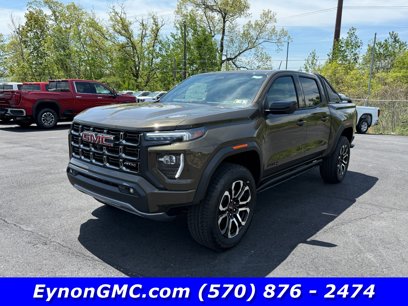 New 2025 GMC Canyon AT4 w/ Nightfall Edition