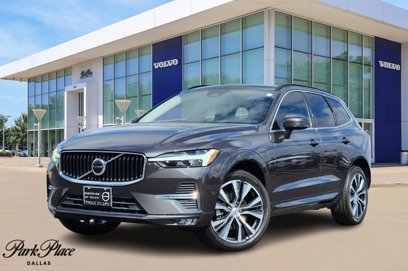 Certified 2022 Volvo XC60 B5 Momentum w/ Protection Package Premier