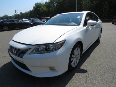 Used 2014 Lexus ES 350 w/ Premium Package