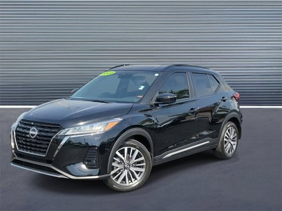 Used 2023 Nissan Kicks SR