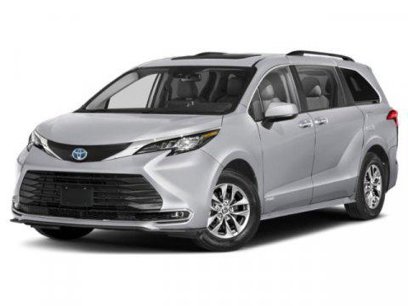 Certified 2021 Toyota Sienna XLE w/ XLE Plus Package