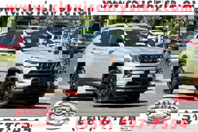 New 2025 Jeep Compass Latitude