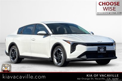 New 2025 Kia K4 EX