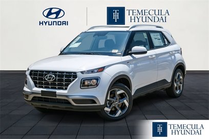 New 2025 Hyundai Venue SEL