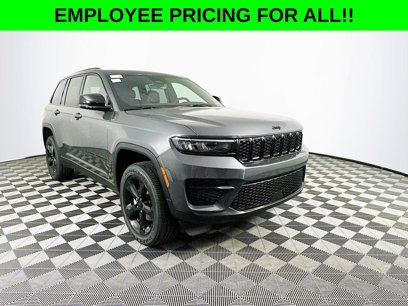 New 2025 Jeep Grand Cherokee Altitude