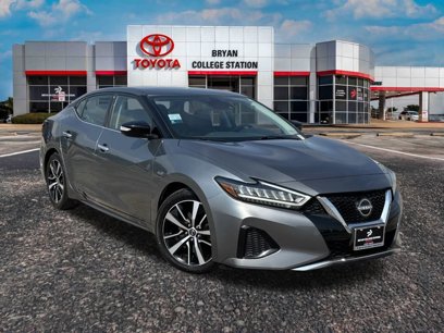 Used 2023 Nissan Maxima SV w/ Floor Mat Group